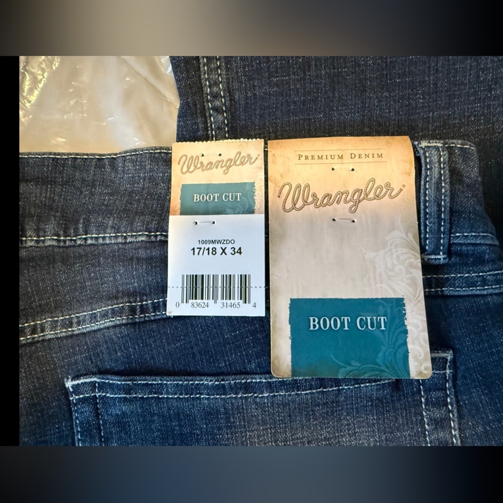 Wrangler Women's Western Mid Rise Stretch Boot Cut Jean